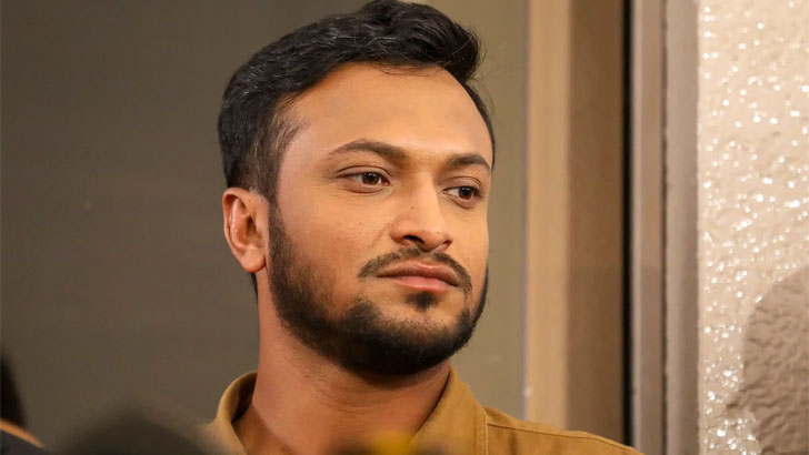 আ.লীগের মনোনয়ন ফরম কিনলেন সাকিব আল হাসান
